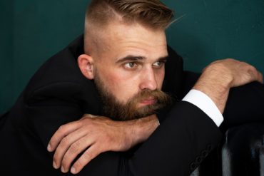 Tupé (1)